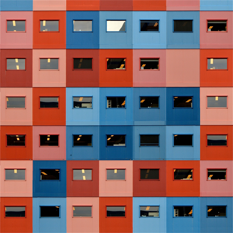 Illustration for article titled The Hypnotic Power Of Repetitive Architecture